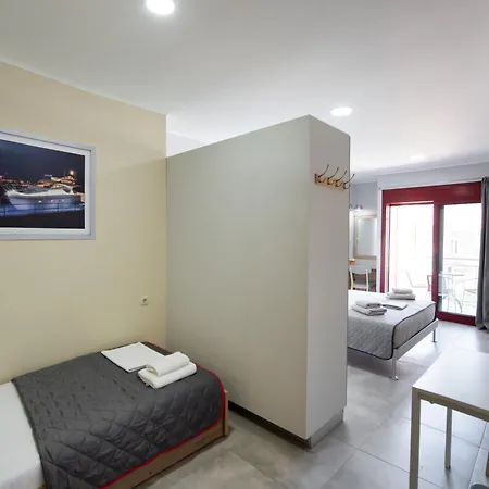 Excess Pansion بيت ضيافة 3*