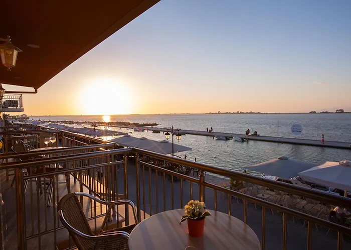 Excess Pansion 3* Lefkáda