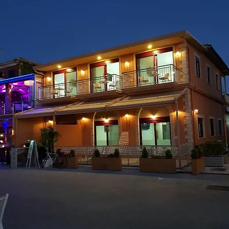 Pensionat Excess Pansion 3*